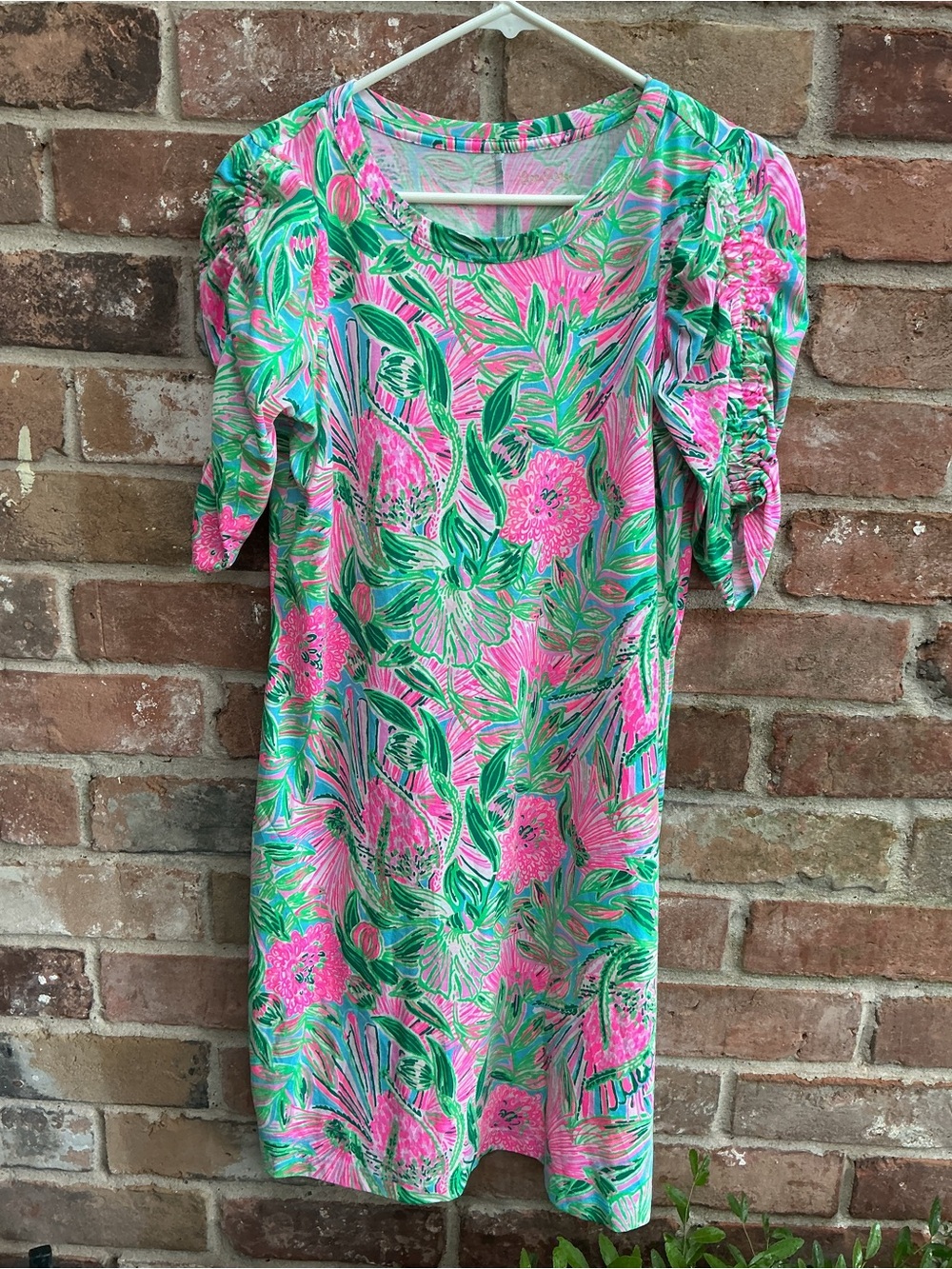 Lilly Pulitzer Bright Pink & Green Floral Dress medium